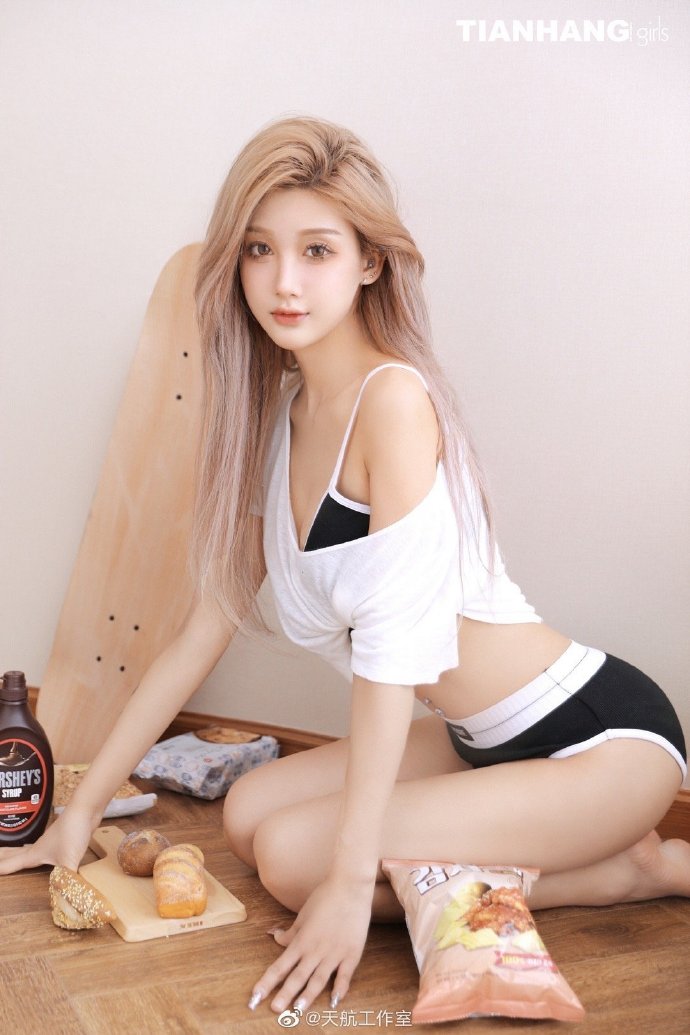 春光乍泄